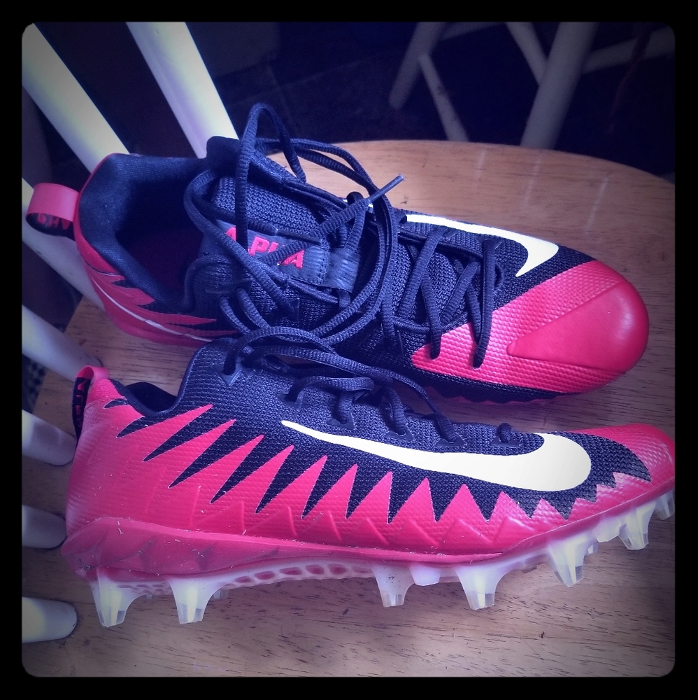 Footba/Baseball CLEATS